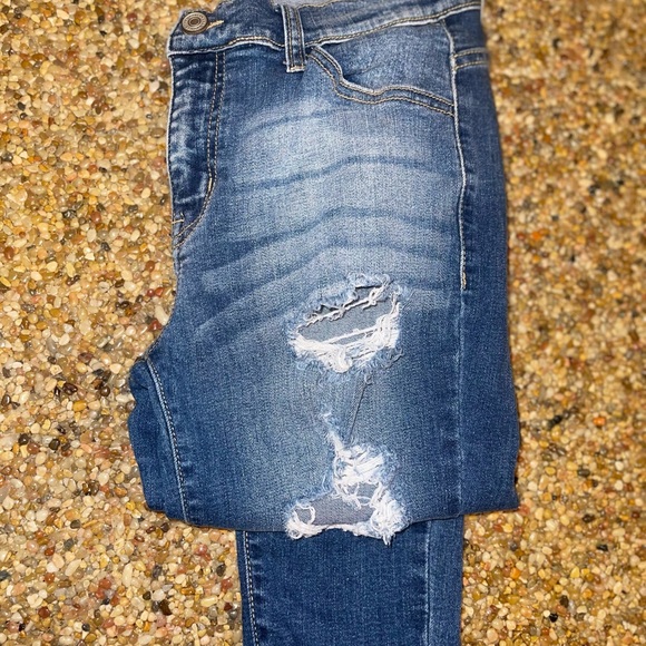 Destructed Kancan Skinny Jeans - Picture 1 of 7